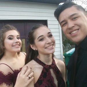 Meet your Posher, Phoebe